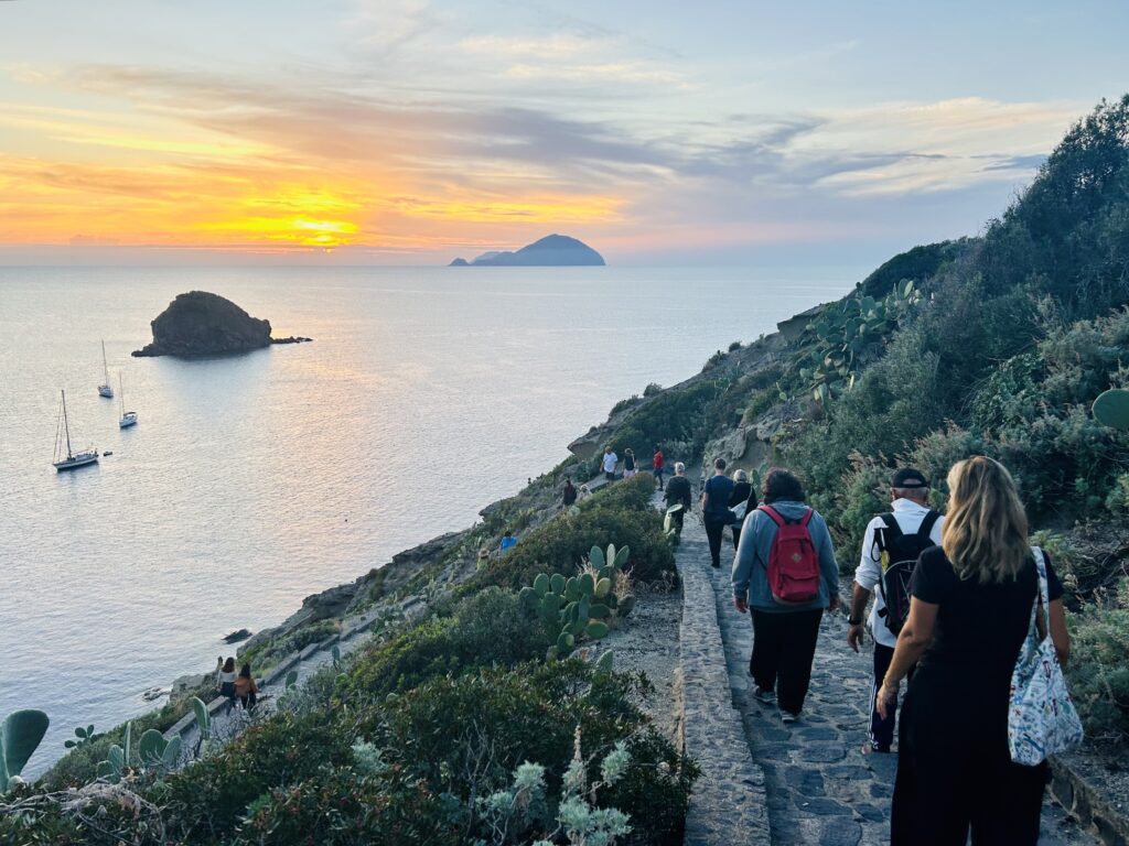 tutela del mare golfo aranci trekking
