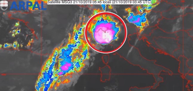 maltempo, imponente MCS sul Nord-Ovest