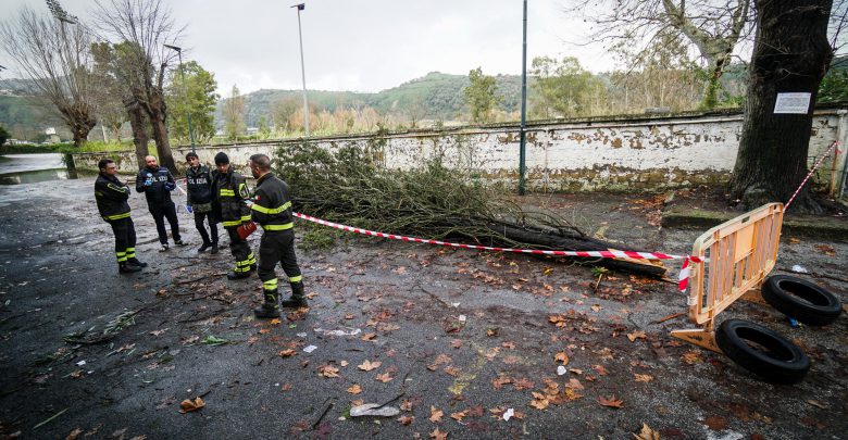 maltempo, una vittima a Napoli