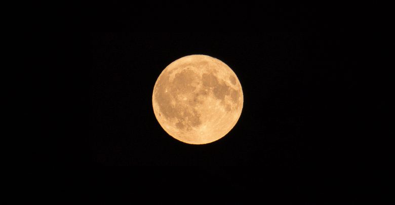 superluna luna piena