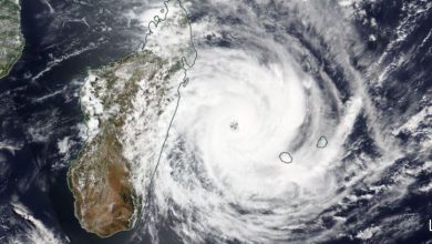 Ciclone Batsirai dal satellite NOAA-20 VIIRS