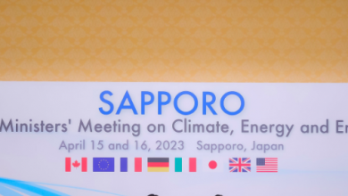 g7